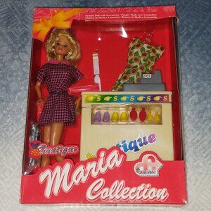 Crown Favour Maria Collection Boutique Bendable Doll & Accessories NIB